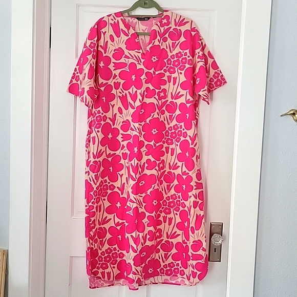 Marimekko Dresses Uniqulo X Marimekko Pink Floral Kaftan Dress